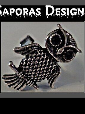 Vintage Theme Owl Design Ring Silver Tone Size 6.5 With Black Rhinestone Eyes